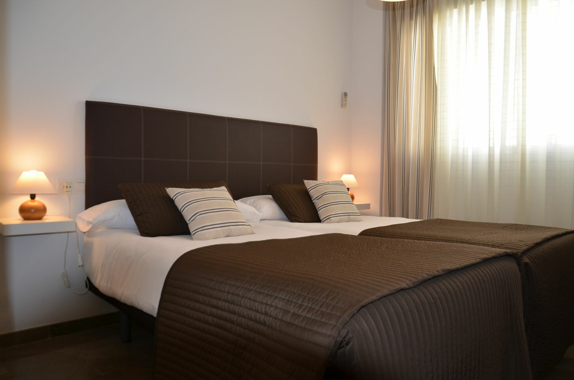 Apartamentos San Isidro 44 Granada Exterior foto